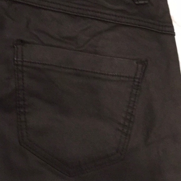 Leather Look 3 Zip Jeans - Picture 6 of 8